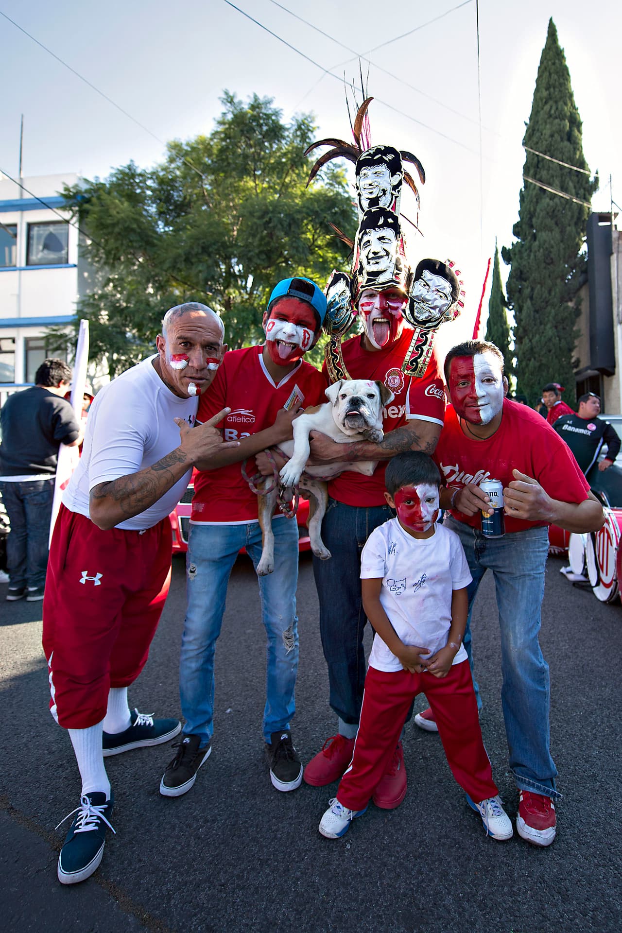 Colorido de afición en la vuelta de cuartos
