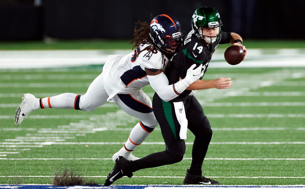 Denver sufre, pero logra imponerse 37-28 en su visita a los New York Jets, Melvin Gordon supero la 100 yardas por tierra y anotó dos touchdowns.
