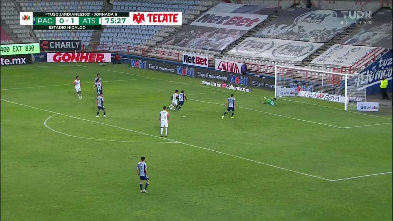 ¡TIRO ATAJADO! disparo por ["Jonathan"] ["Herrera"].