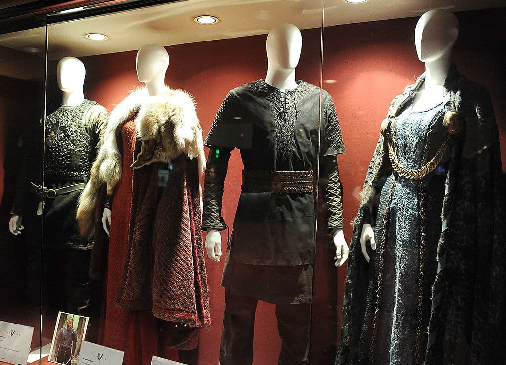 Supuestamente, la secuela seguirá a algunos de los vikingos más famosos de todos los tiempos, como lo son Leif Erikson, Freydis, Harald Harada y al Rey William the Conqueror.
<br>