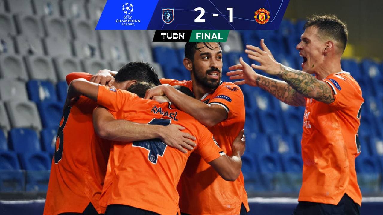 Istanbul sorprende y derrota a un confundido Manchester United