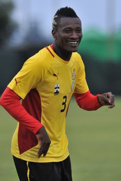 Asamoah Gyan:Volante de Ghana que ha contagiado el espíritu de entrega y labor de equipo a sus compañeros para sobresalir a nivel internacional.Más de ¡Golazo Extra!