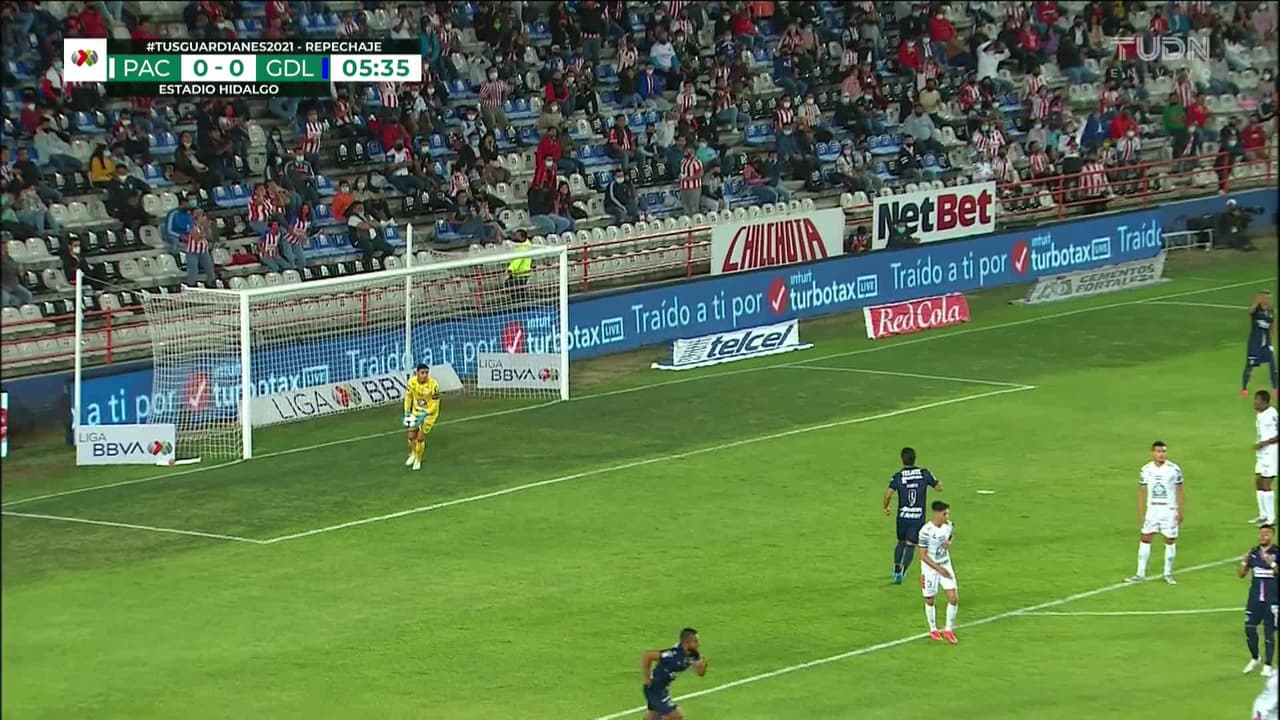 ¡TIRO ATAJADO! disparo por Ernesto Vega.