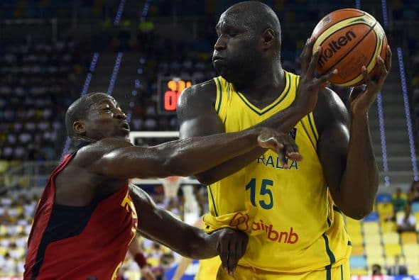 Los africanos salieron aplicados en defensa y con una estrategia ofensiva que les rindió frutos desde el inicio.