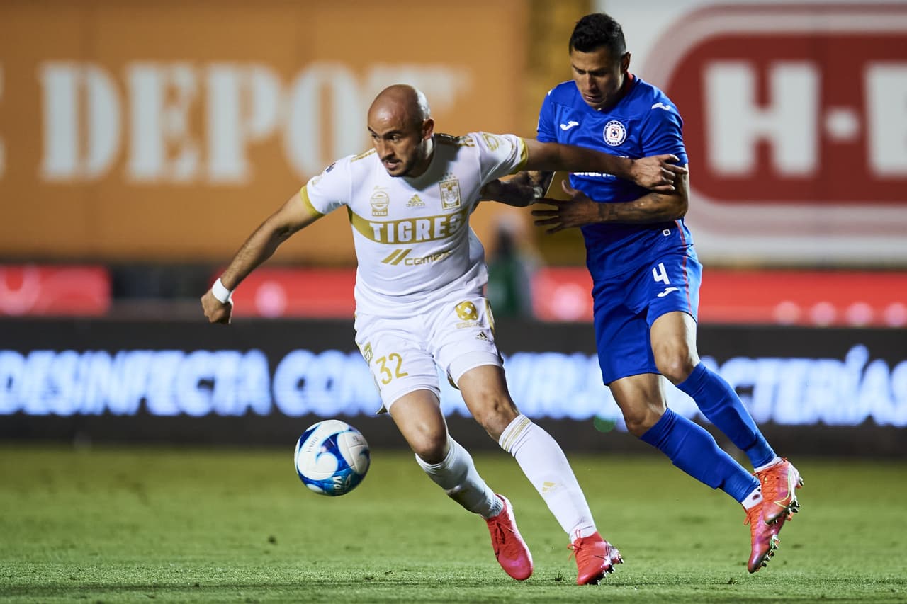 Los Tigres no tienen un buen regreso y Cruz Azul vence 0-2 en el Volcán. Cruz Azul se sitúa en la tercer posición con 12 unidades y los regios se quedan en la décima plaza con 7 unidades, aunque tienen un partido menos que los demás.