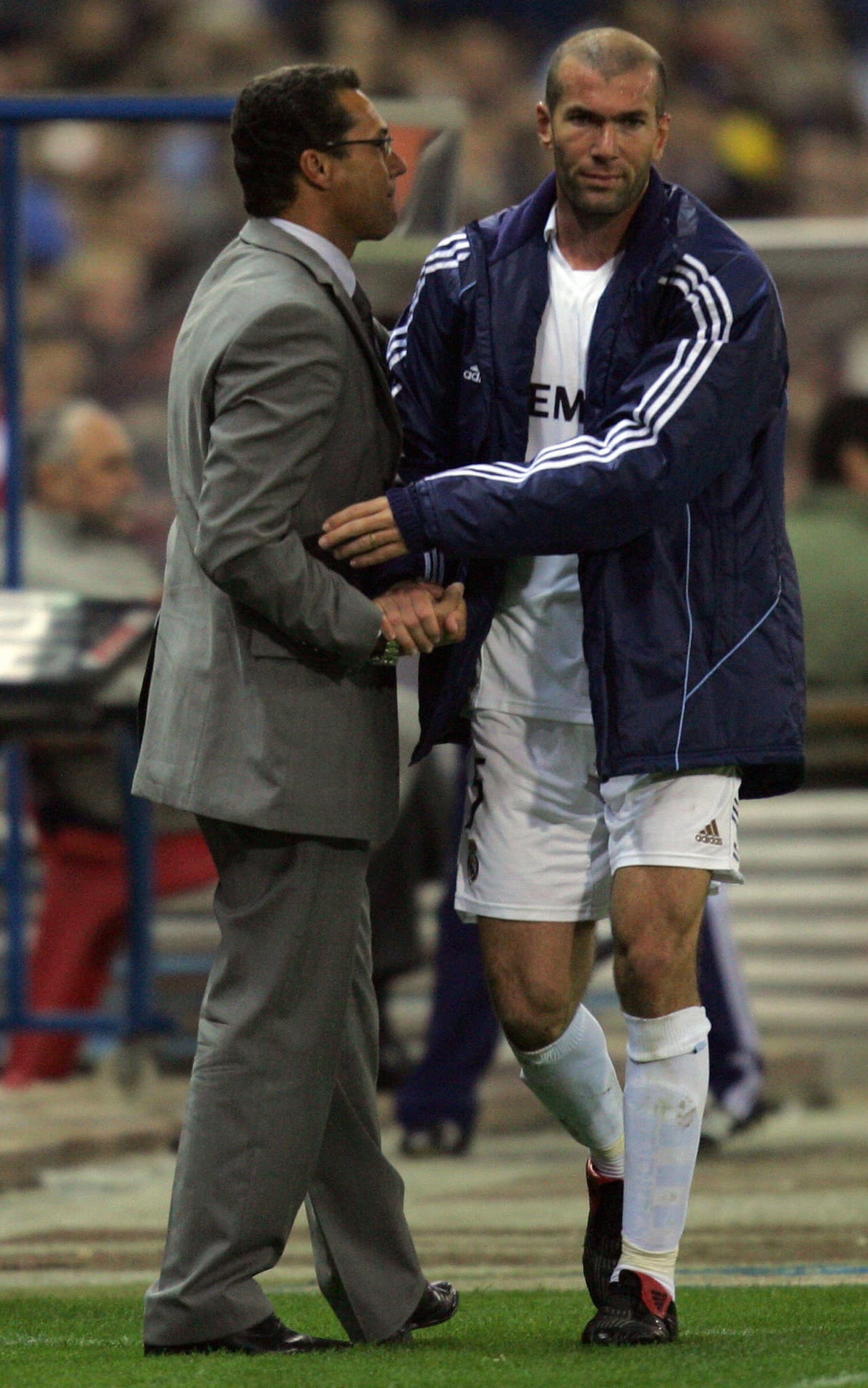 A pesar de haber sido un generador de fútbol, a Zidane le gusta más el 4-4-2 sin enganche o el 4-3-3.