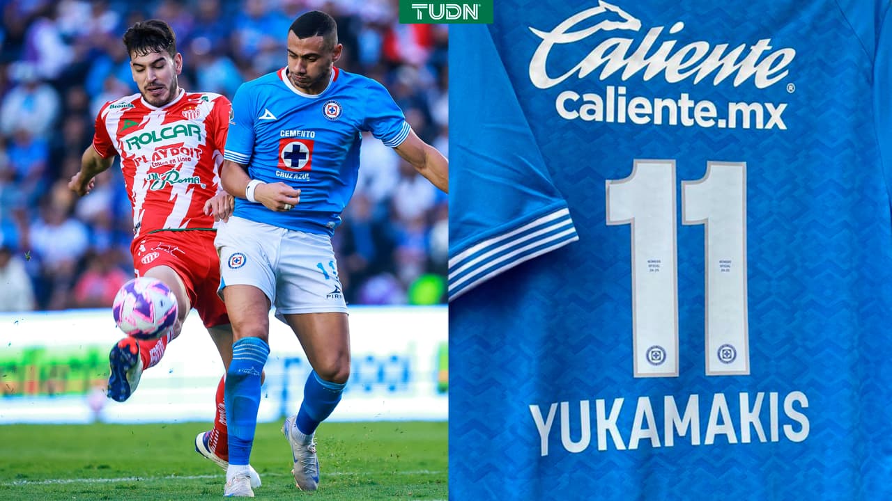 ¡Ya es ícono! Playeras de "Yukamakis" se venden en el Cruz Azul vs. Necaxa
