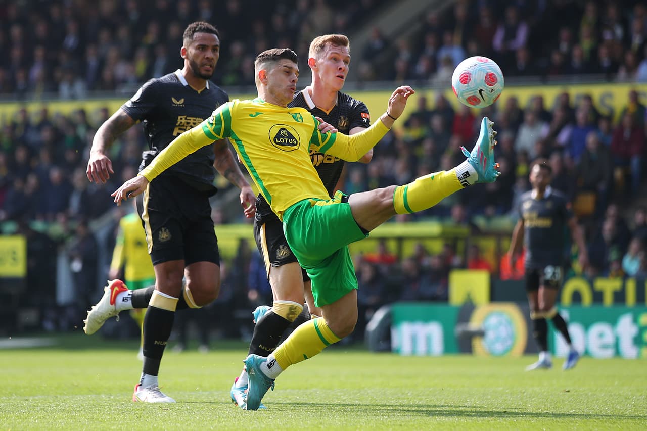 Newcastle se impuso 0-3 al Norwich City con un doblete de Joelinton y tanto de Bruno Guimaraes en la Jornada 34.