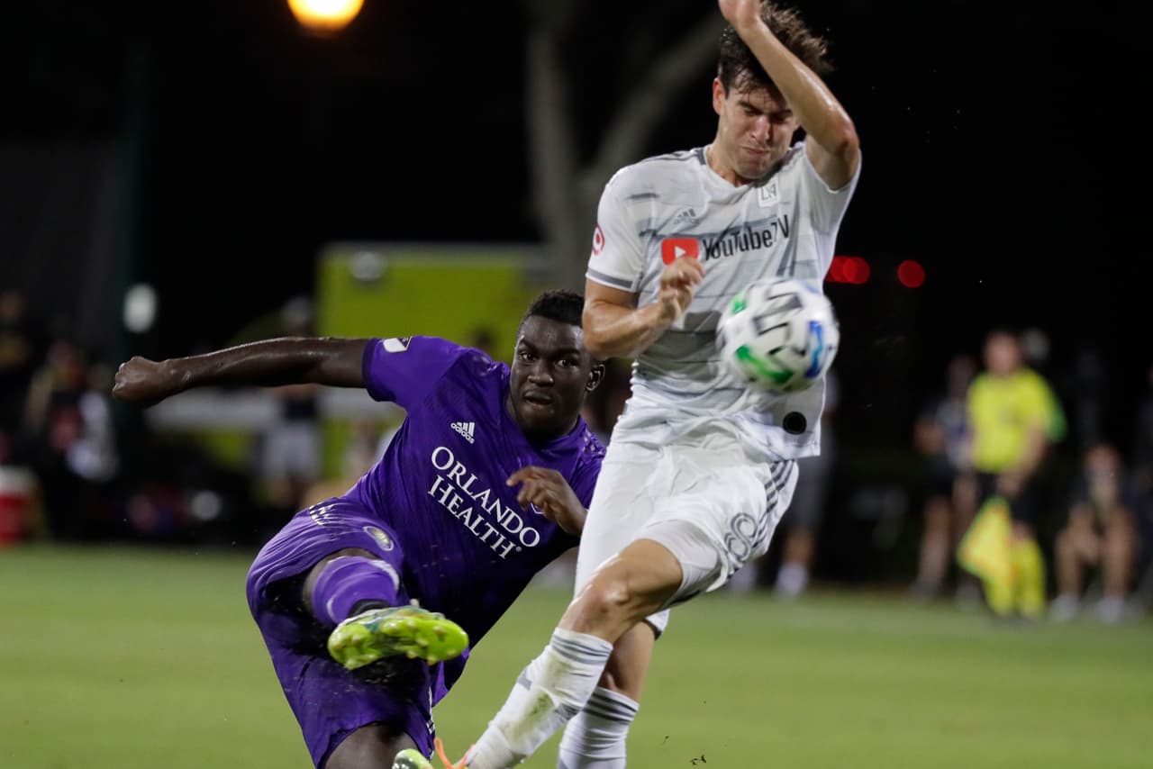 Bradley Wright-Phillips (60’) abrió el marcador luego de que Nani no convirtiera una pena máxima. Moutinho (90’) hizo el empate para llevar el encuentro a tanda de penales.