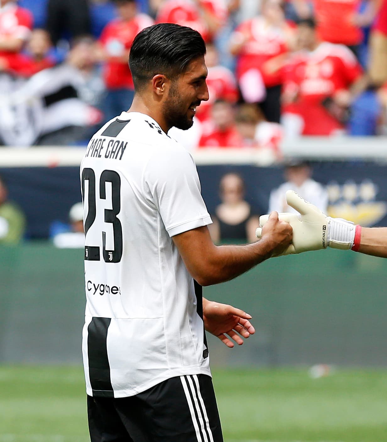 Mediocampista: Emre Can - Reemplazo: Rodrigo Bentancur