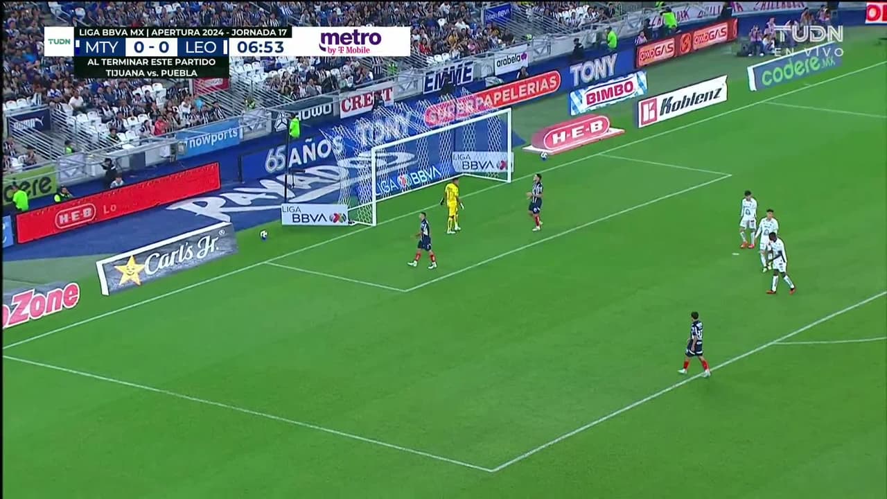 ¡TIRO ATAJADO! disparo por Sergio Canales.