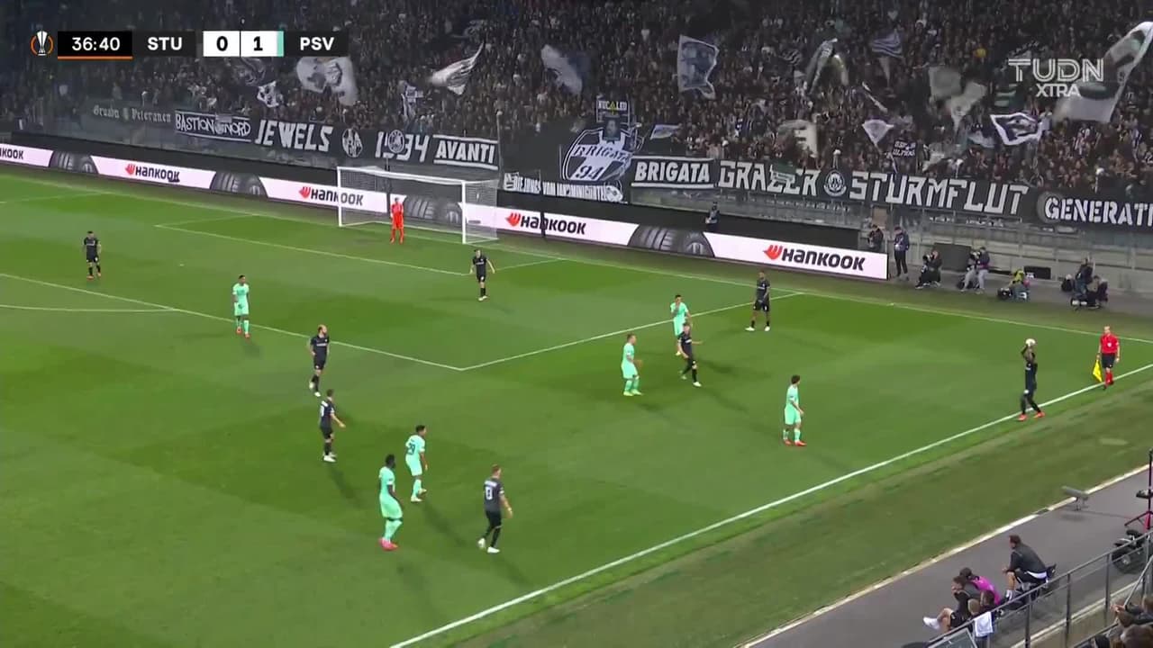 ¡TIRO ATAJADO! disparo por Eran Zahavi.