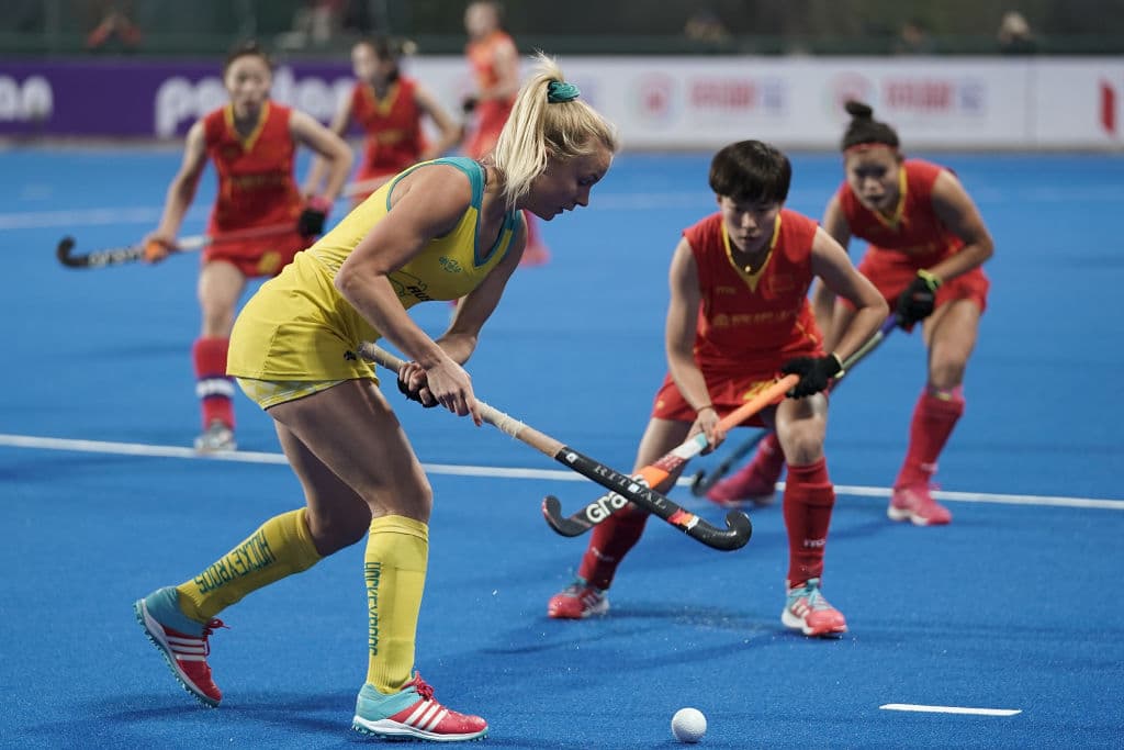 Aquí en acción Austrialia contra China. A partir del año entrante, y el principal cambio será que el certamen no será en una sola sede sino partidos a visita recíproca.