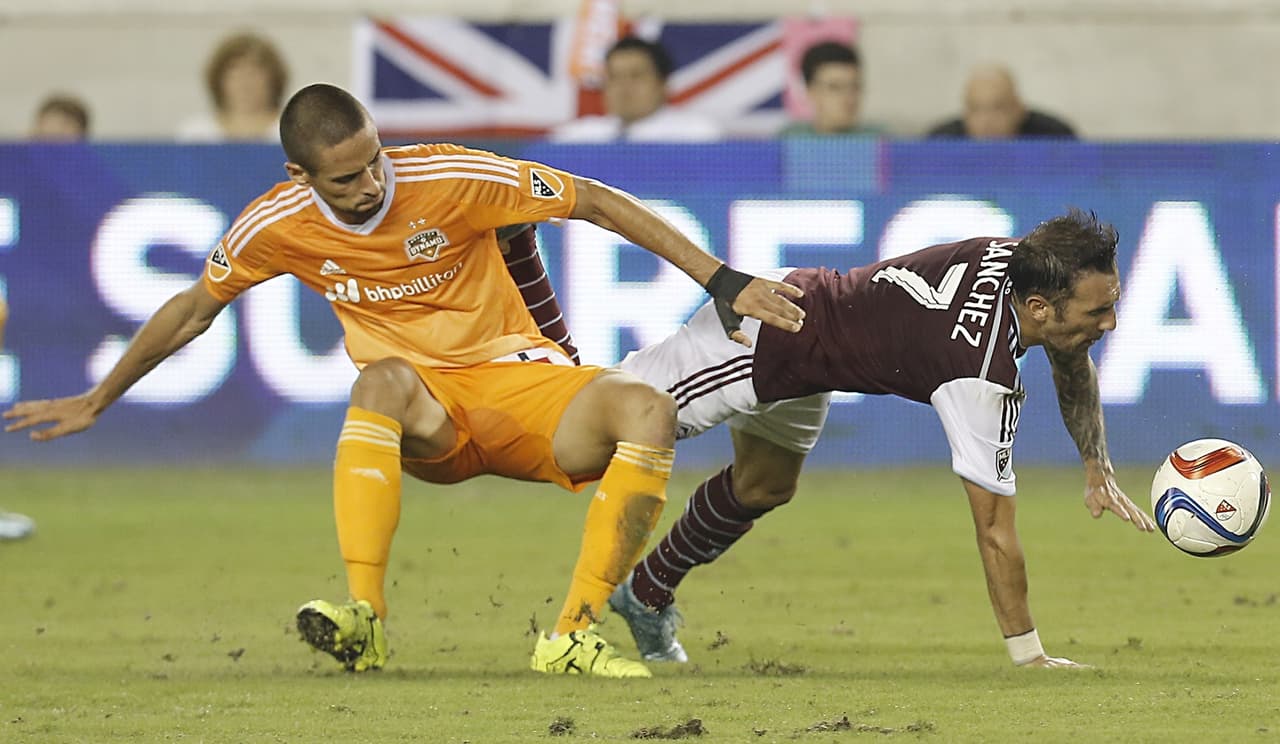 Vicente Sánchez sigue dándole goles a Colorado Rapids, pero el equipo montañoso no pudo en su visita a Houston.