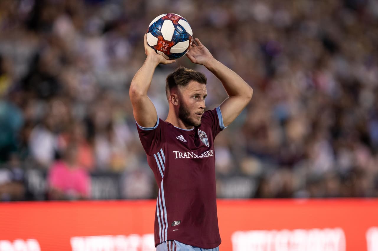 El juvenil defensor Keegan Rosenberry sirvió una asistencia a Diego Rubio para anotar el gol de la victoria 2-1 de Colorado Rapids frente a San Jose Earthquakes.