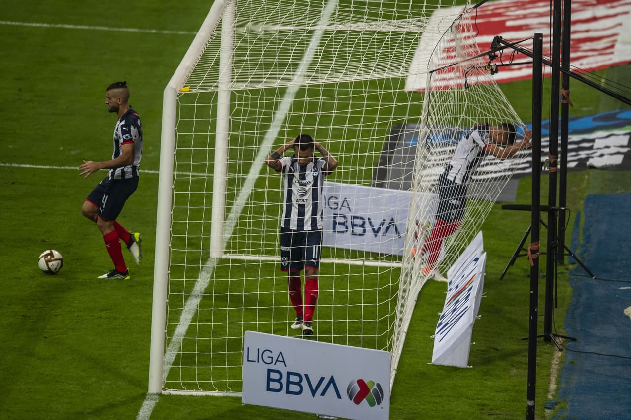 Carlos Rodríguez marcó en propia puerta y eso representó el primer gol de la Final en el Apertura 2019 entre Monterrey y América. Cuando los azulcremas marcan primero en una Final, la copa se aproxima a Coapa.