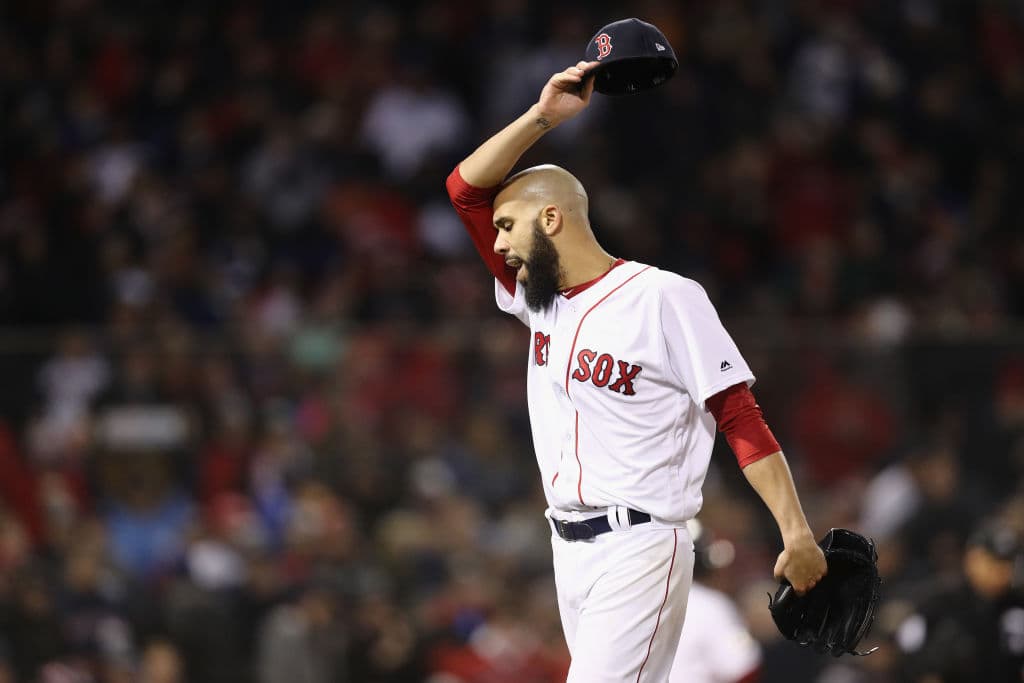 Luego de transitar 6.0 entradas, Price salió del juego, permitiendo tres hits, dos carreras, concedió tres bases por bolas y ponchó a cinco. Se apuntó el triunfo, el primero en el Clásico de Otoño.