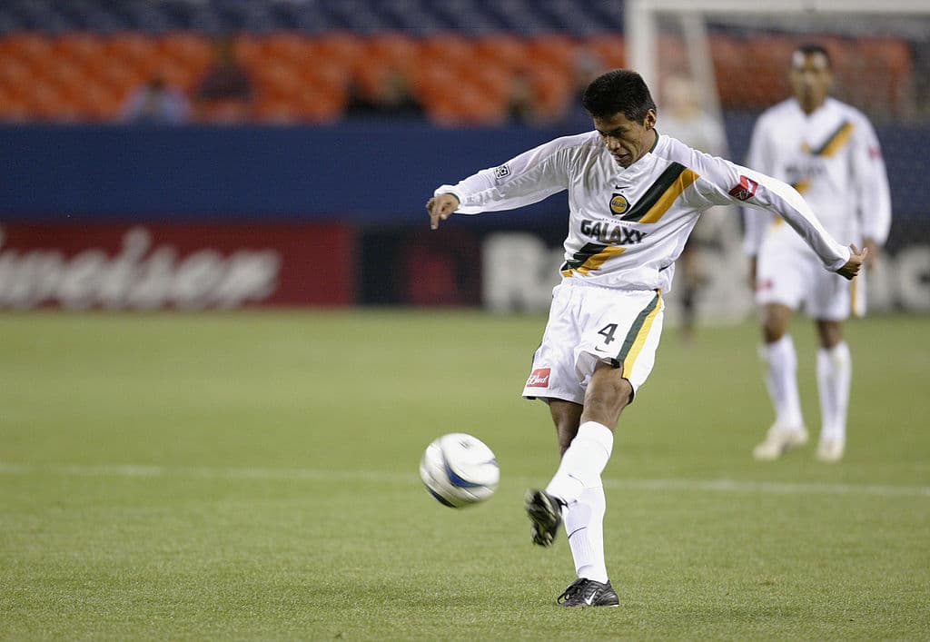 El mediocampista Jose Retiz, número 4.