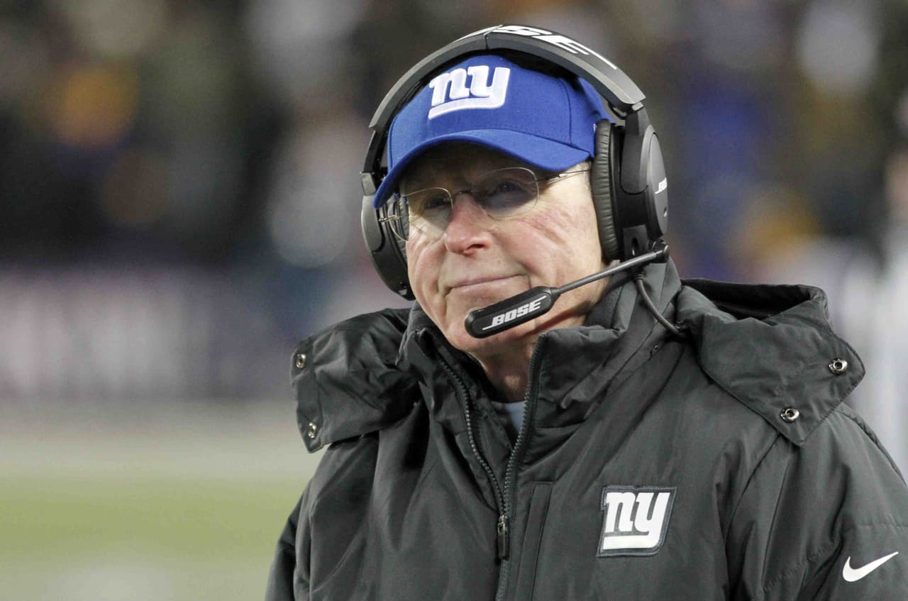 Tom Coughlin dice ser el único responsable de que los Giants no clasifiquen a los playoffs
