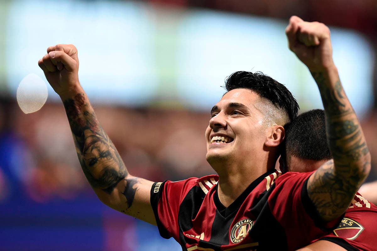 Al minuto 71 el argentino Franco Escobar volvió a desatar la fiesta en Atlanta con el 2-0 a favor de su equipo.