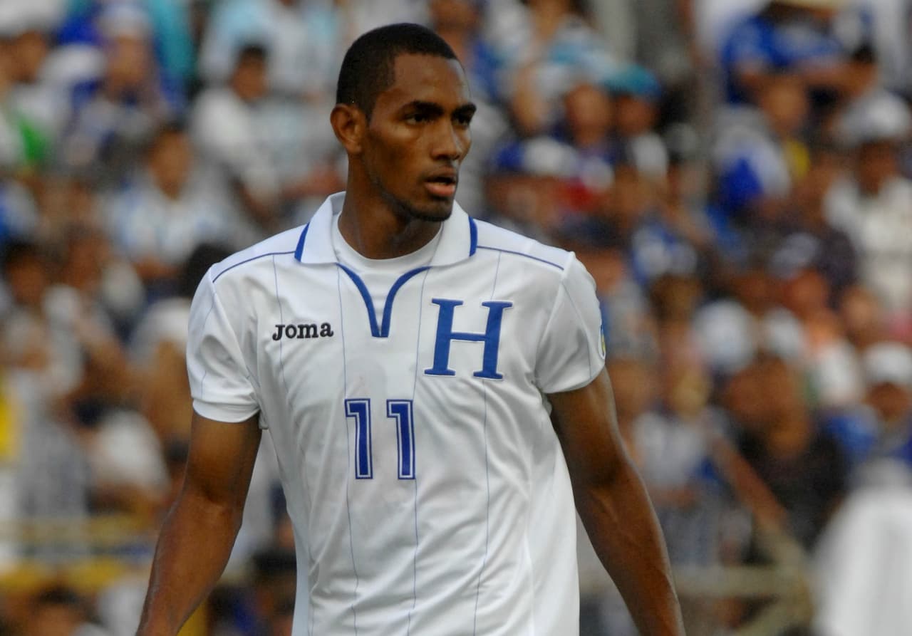 Otro hondureño que se hizo presente en el departamento de goles es Jerry Bengtson, el artillero selló el empate 2-2 ante México en un partido que parecía perdido para los centroamericanos.