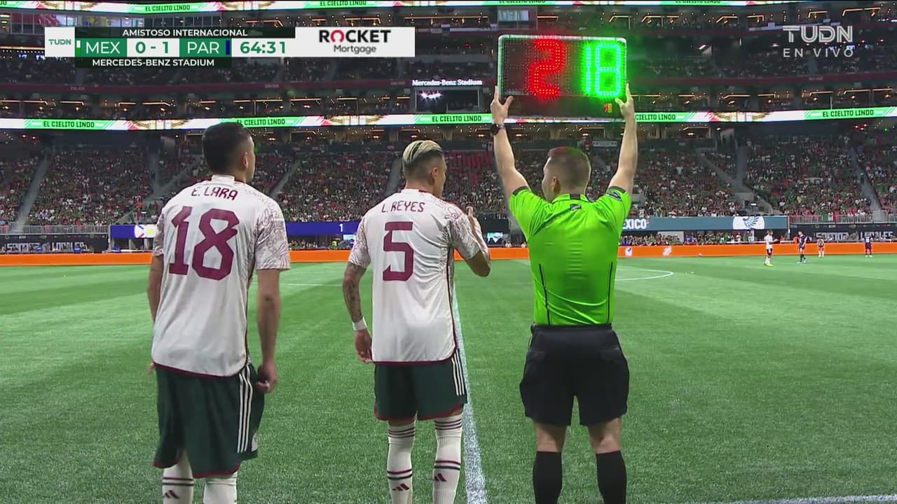 ¡Es el debut 44 con Martino! Emilio Lara tiene minutos ante Paraguay