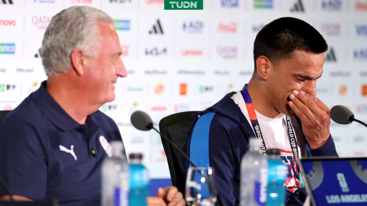 Diego Gómez llora en conferencia previa al juego entre Paraguay y Estados Unidos del Mundial 2026
