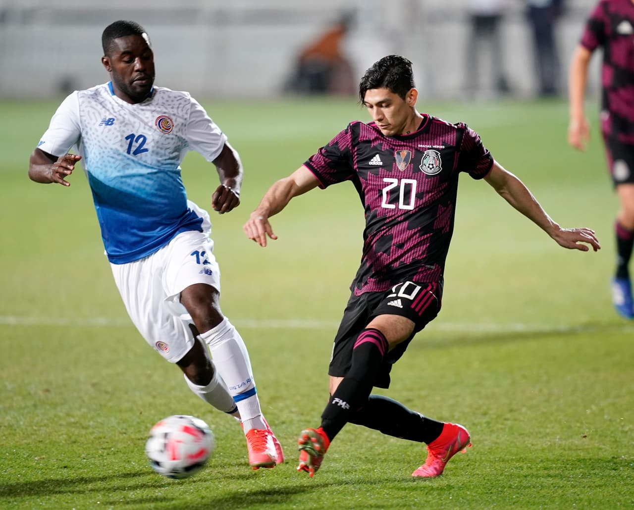 Arteaga sobre el futbol en México: "Jugadores se quejan por entrenar"