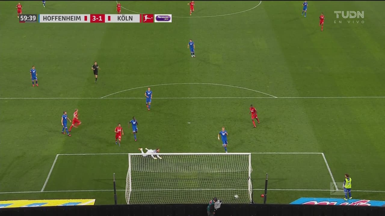¡Descuenta el Colonia! Con sutil desvío, Florian Kainz marca el 3-1 ante el Hoffenheim