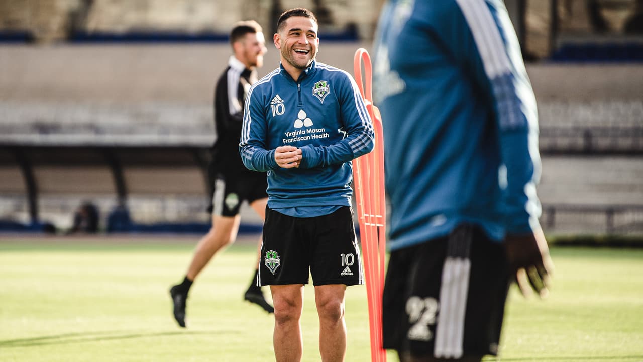 El uruguayo Nicolás Lodeiro confía en las opciones de su equipo.