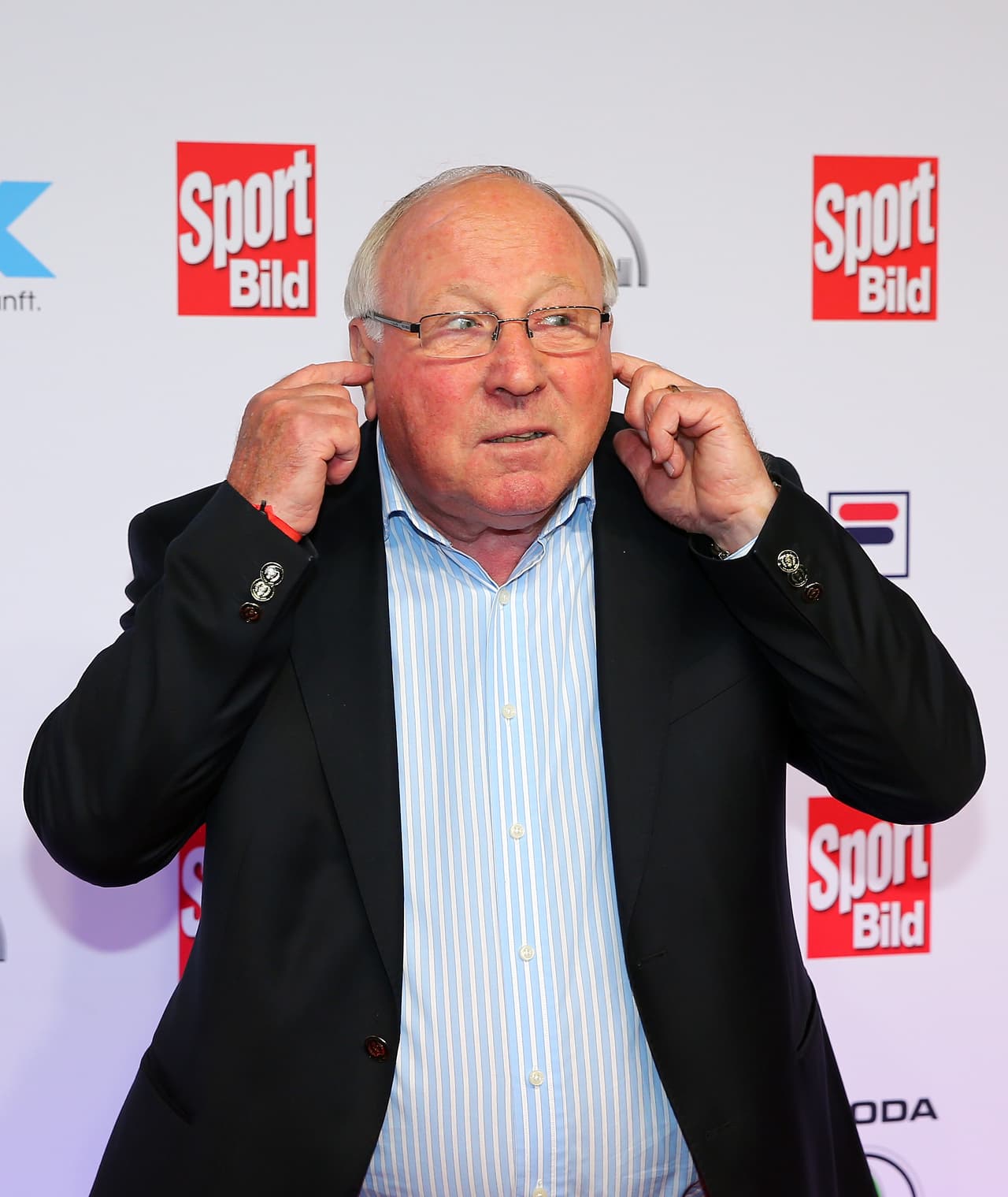 10. Uew Seeler (Alemania) - 575 goles