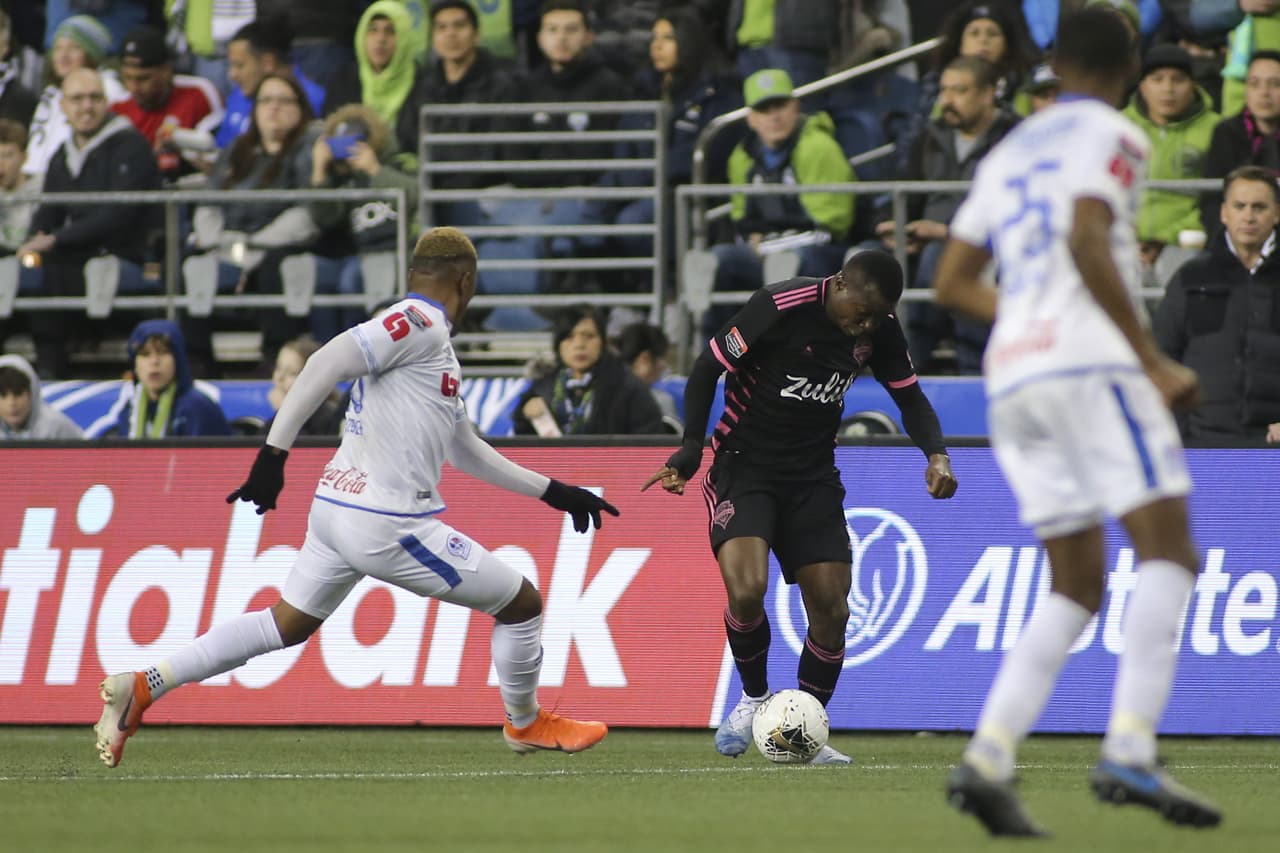Seattle y Olimpia empatan 2-2 (4-4 global) y en penales la escuadra hondureña avanza a los Cuartos de Final donde se medirá ante Montreal Impact.