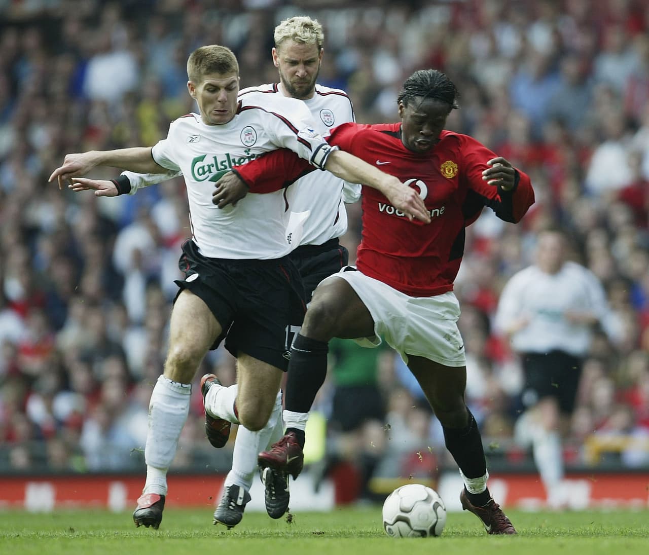 El primer partido entre estos equipos tuvo lugar hace más de un siglo, en 1894. El ganador de este partido fue el Liverpool.