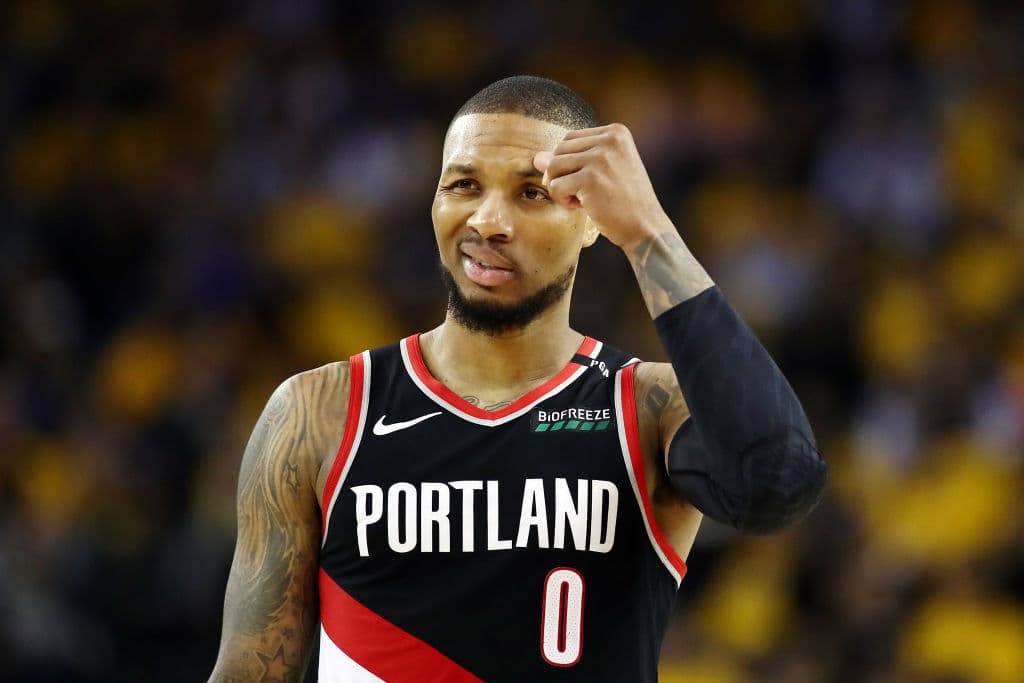 Lillard anotó 19 puntos cerca de su ciudad natal, mientras que McCollum agregó 17.