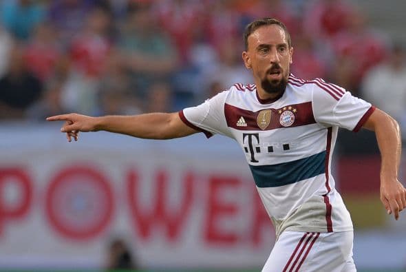 Otro que viene a desplegar su magia es el francés Frank Ribery.