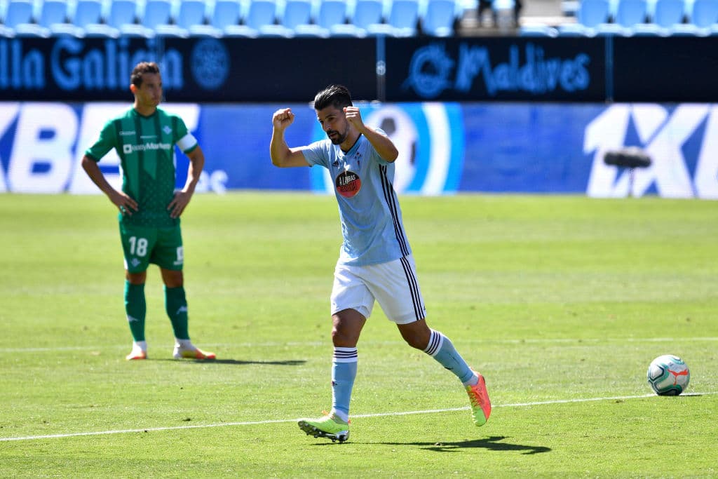 Nolito (22’) abrió el marcador para los locales. Clavó el esférico al primer palo tras cobrar un tiro libre derivado de una falta.