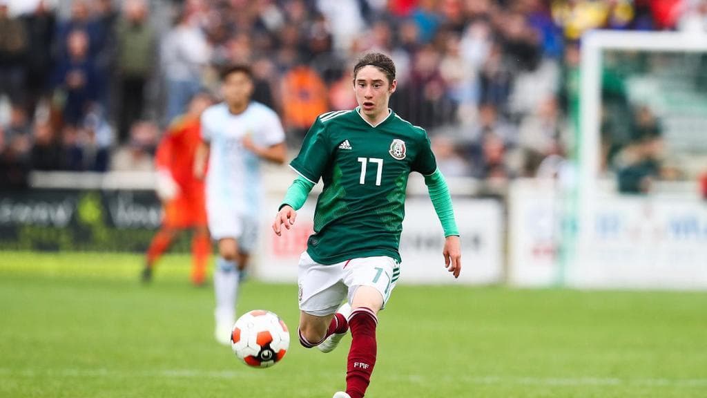 Marcelo Flores, mexicano que milita en Arsenal, es tentado por Canadá e Inglaterra