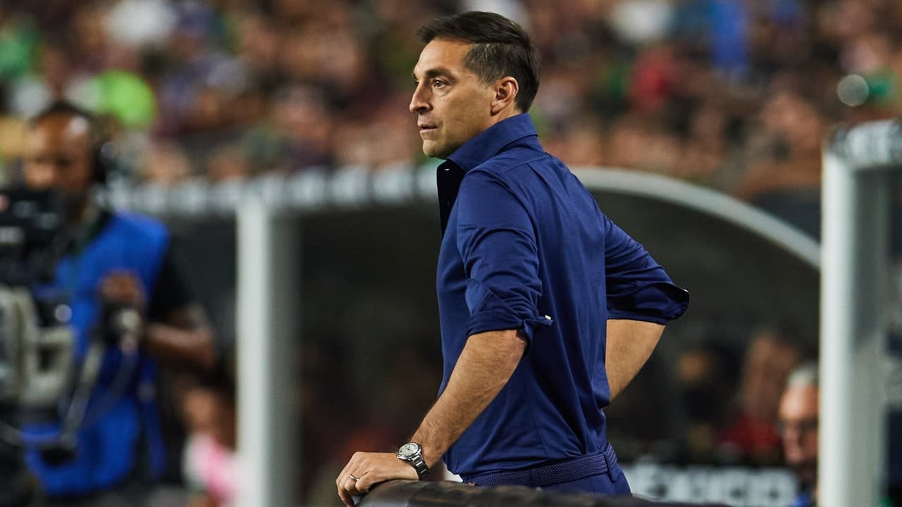 Diego Alonso sobre el Tri: “Hicimos hacer sentir mal a México”