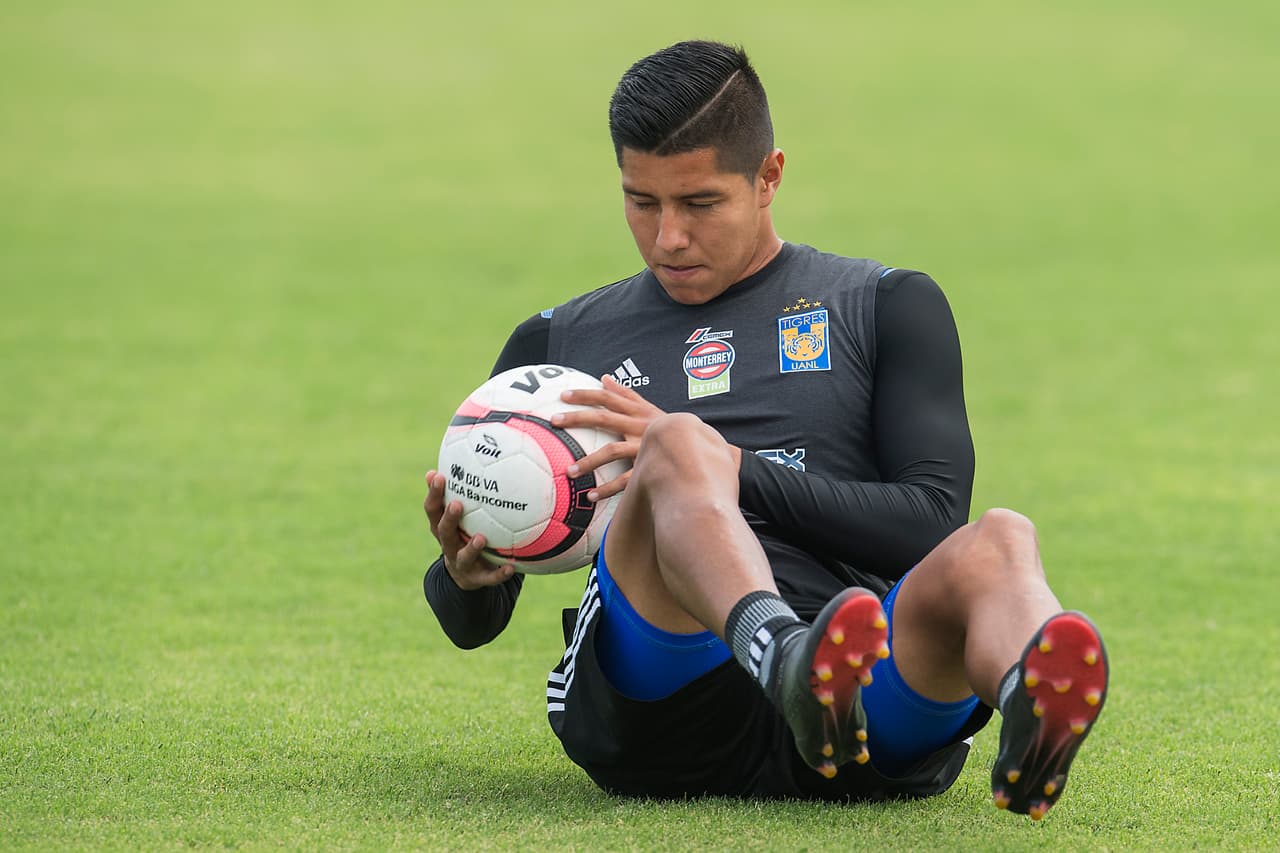 Hugo Ayala, defensa de Tigres que estará con México.