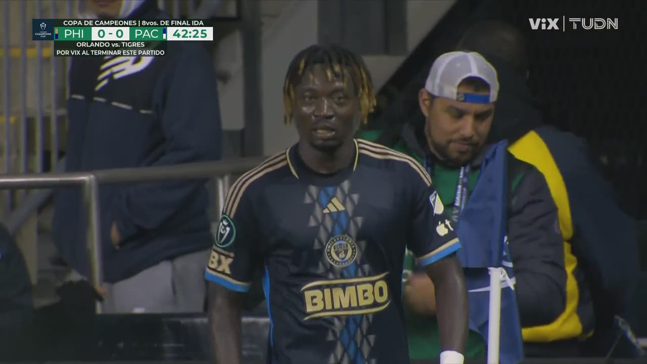 Manotazo oportuno de Moreno y se salva Pachuca