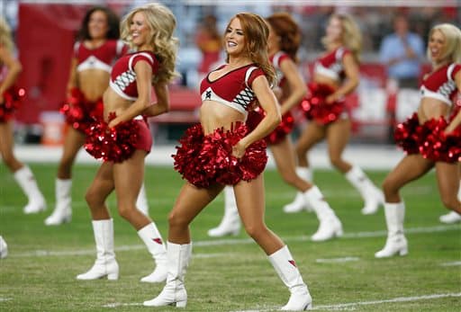 ¡Regresaron las hermosas cheerleaders de la NFL!, como los jugadores, ellas también se preparan al máximo para la temporada 2015, checa lo mejor de ellas en la primera semana.