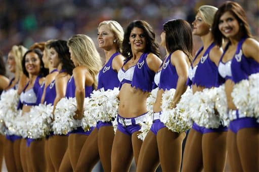 ¡Regresaron las hermosas cheerleaders de la NFL!, como los jugadores, ellas también se preparan al máximo para la temporada 2015, checa lo mejor de ellas en la primera semana.