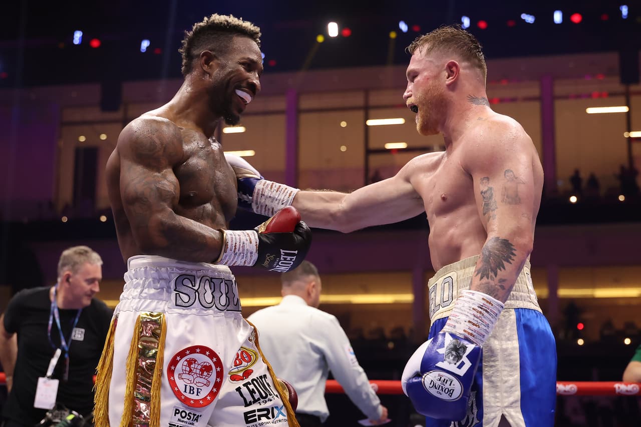 Canelo vs. Scull EN VIVO: minuto a minuto de la pelea en Arabia Saudita 