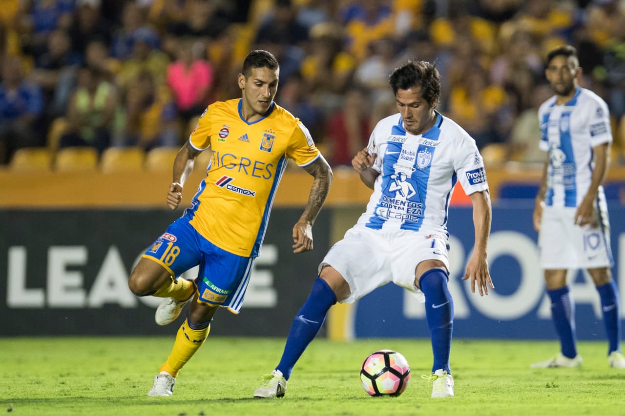 En la segunda parte, Pachuca generó par de llegadas pronto pero fue Gignac el que dejó ir un gol pintado, en el 50, cuando sacó provecho de un despiste de la zaga.