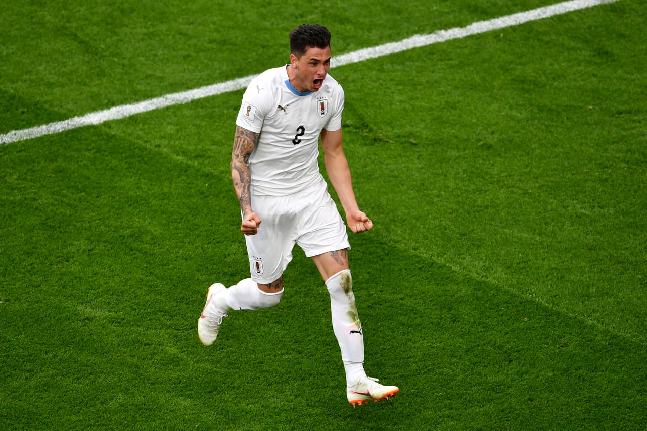 Uruguay se impuso 1-0 contra Egipto en un duelo marcado por la ausencia del atacante Mohammed Salah y la poca asistencia en el estadio de Ekaterinburgo.