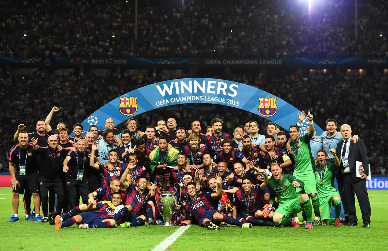 BARCELONA: En su condición de campeón, y con prácticamente el mismo plantel del año pasado, el Barça parte como uno de los máximos favoritos a ganar la Champions League y con ello conseguir lo que ningún equipo ha logrado hasta ahora: ser bicampeón en la Liga de Campeones.
