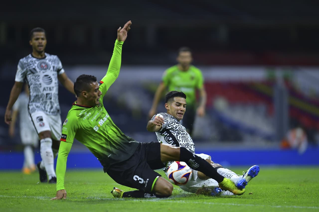 Con goles de Emanuel Aguilera y Roger Martínez, América vence 2-0 a Bravos y se adueñan de los tres puntos.