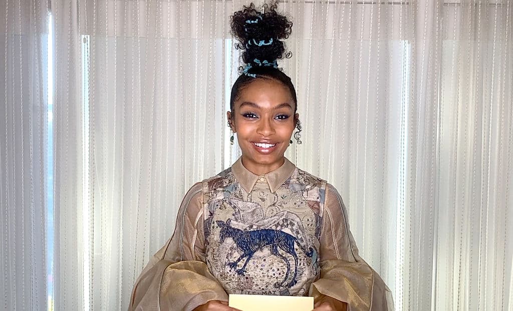 Otros actores que ya están confirmados para la película son Alan Tudyk como el señor Darling y Jim Gaffigan como el pirata Smee.
<br>