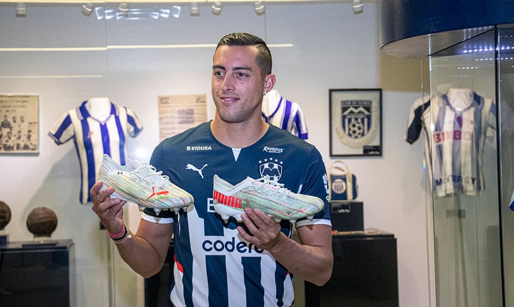 Rayados de Monterrey conserva los botines históricos de Funes Mori