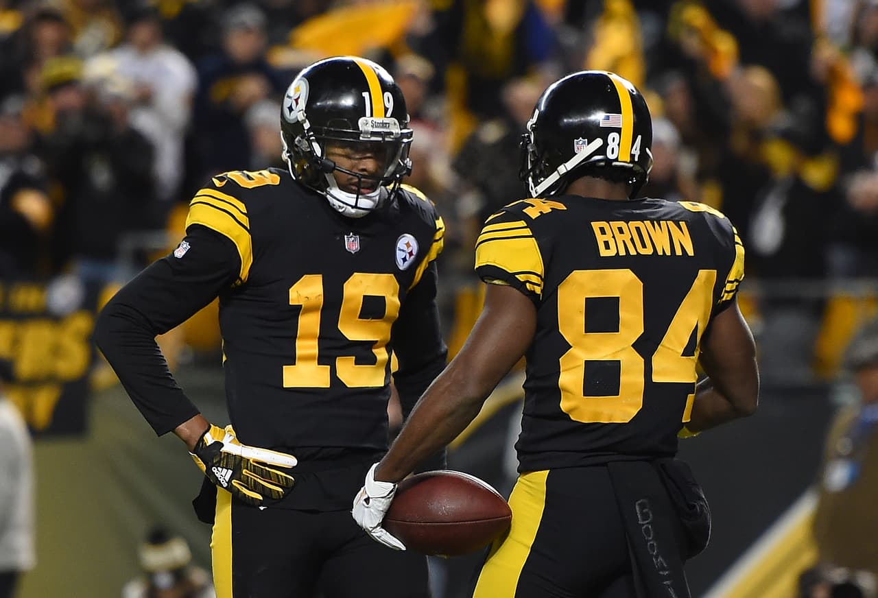 Además, diversas fuentes manejaban un desacuerdo de parte de Brown en la lucha por el puesto #1 como receptor de Steelers, ya que JuJu Smith-Schuster comenzó a tomar mucha relevancia.